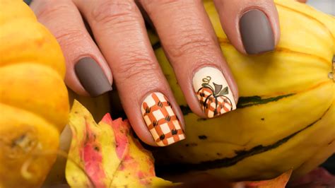 stunning fall nail designs    swoon bellatory