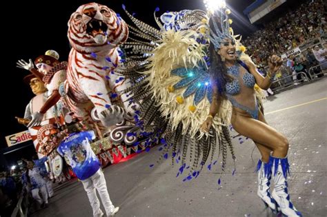 So Sexy Ist Der Karneval In Brasilien Berliner Morgenpost