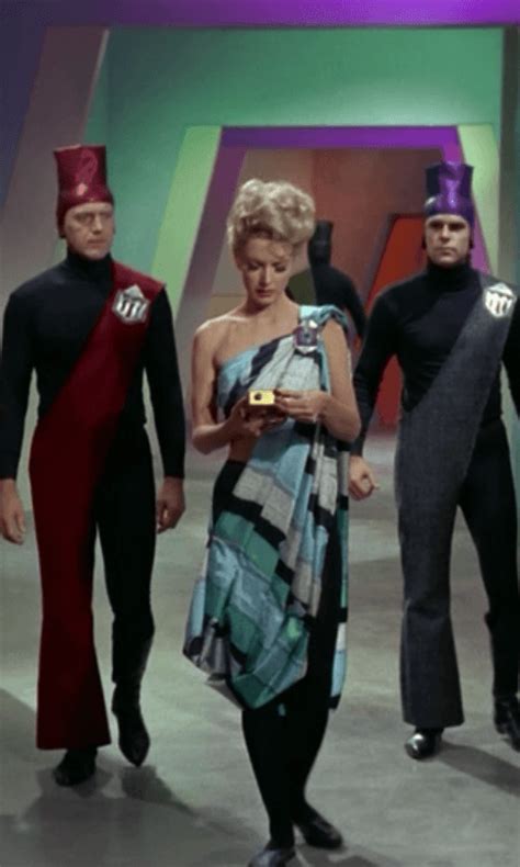 18 fabulous star trek costumes and fashions from the original series