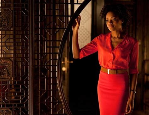 Naomie Harris Talk Whether Bond And Eve Hooked Up In