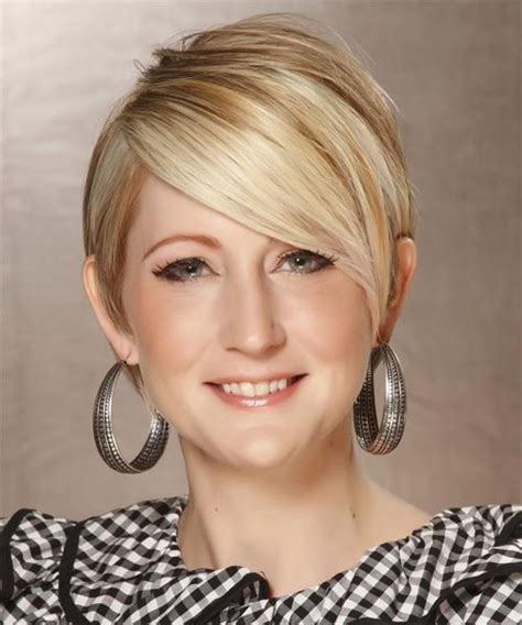 20 photo of oval face shape short haircuts