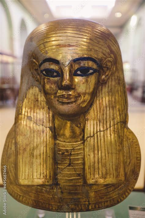 stockfoto cairo egypt november 02 2021 golden mask of ancient