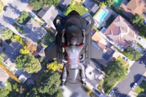 video moto drone comeca  ser vendida por   mil caderno de noticias