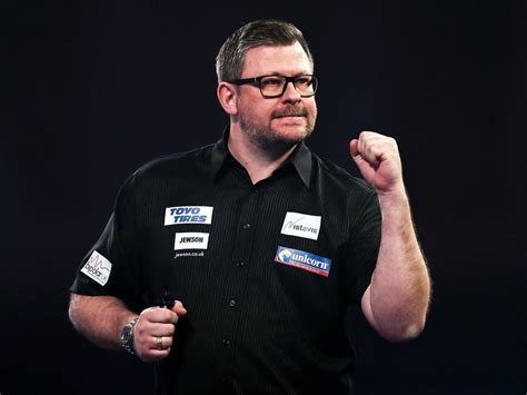 james wade fires  darter  bowing   stephen bunting express star