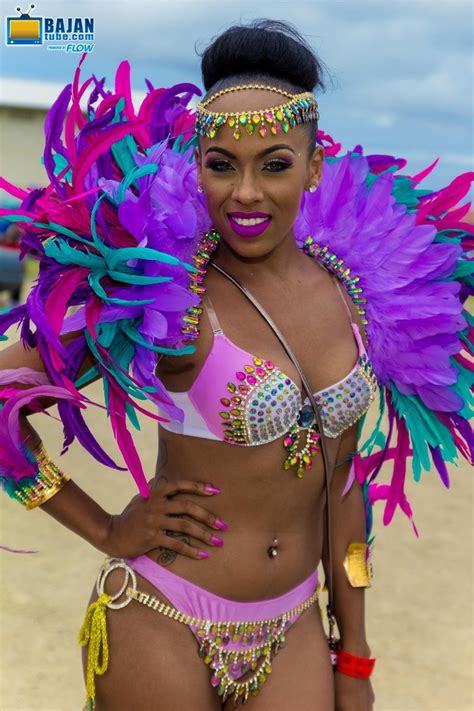 Beauty Sexy Women Models Tropical Island Costumes Festival