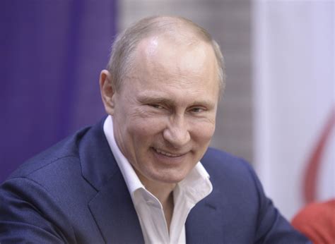 Russian President Vladimir Putin Awards Himself Large Pay Rise