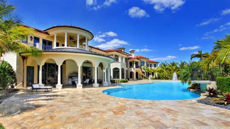 nfl stars mansion    million swimming pool la times