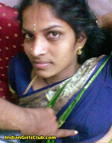 hot cinema blog tamil aunty removing saree standing nude