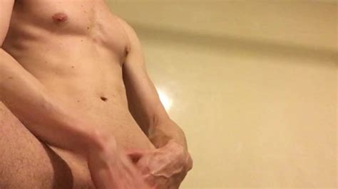 Hot College Jock Twink Sucked Off By Straight Guy Shower Sexy Blowjob