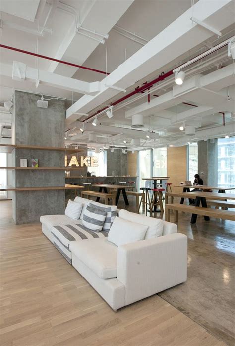 make business hub urban space café workstations