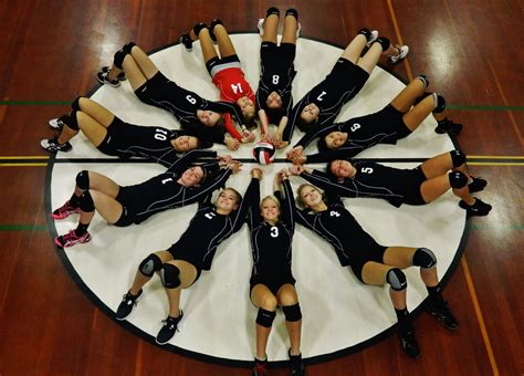 volleyball team picture pose ideas volleyball pictures