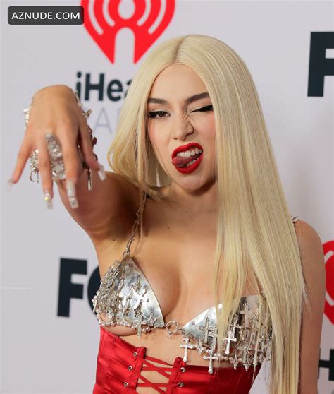 Ava Max Sexy Showcases Her Tits At The 2021 Iheartradio Music Awards