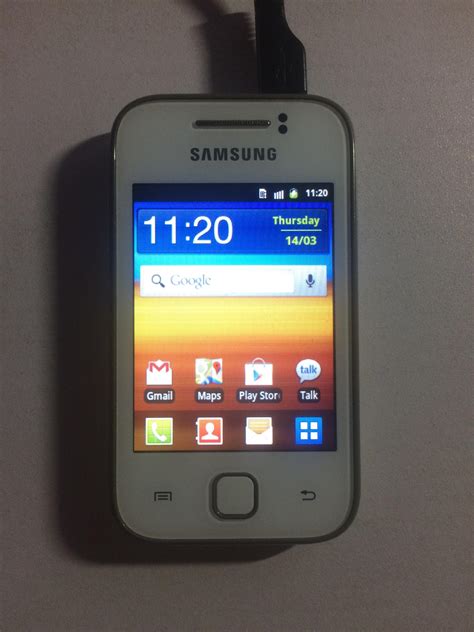 cleaning  room today     samsung phone samsung galaxy  gt