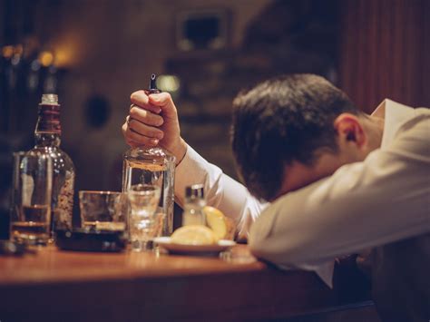 spike  liver disease deaths  young adults fueled  alcohol krcc
