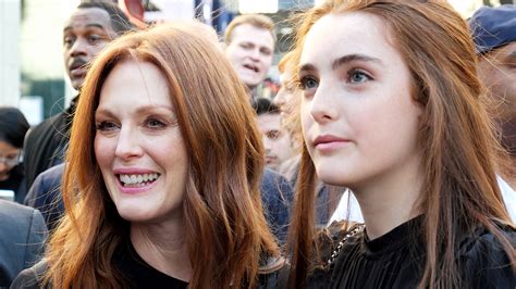 julianne moore s daughter liv freundlich is spitting image of mom