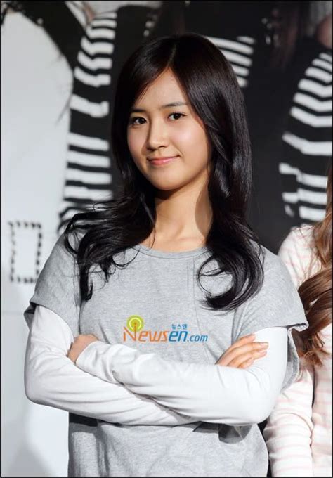 Kwon Yuri Biography K Pop Girls Generation Gwon Yu Ri
