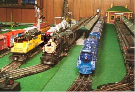 model train table model trains lionel trains layout