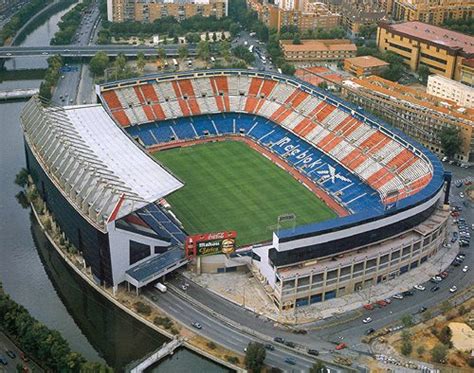 live football vicente calderon stadium atletico madrid