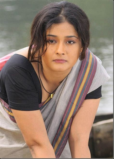 Actress Kiran Rathod Latest Pics ~ Stills Bay Movie Actor Actress