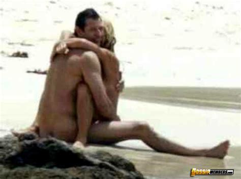 jeff goldblum naked beach sex porn images naked babes