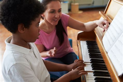 learn piano lessons providence school