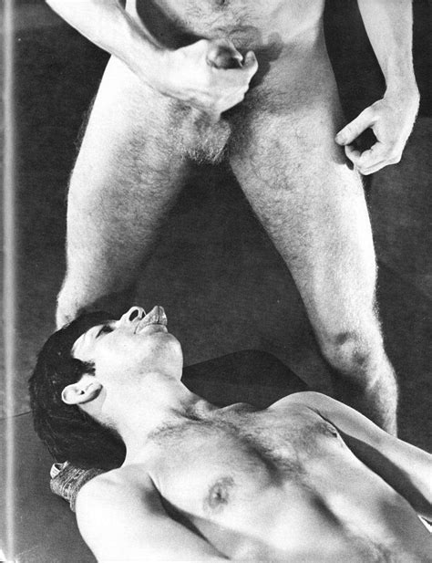 vintage bareback hairy muscle daddy collection