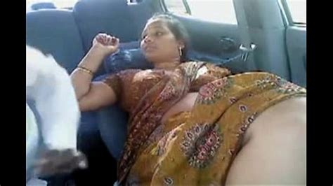 tamil married aunty other men in car xnxx