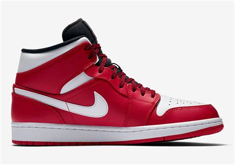 The New Air Jordan 1 Mid Chicago Is Red Hot The New Air Jordan 1 Mid
