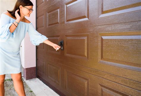 garage door safety  safety tips   garage door