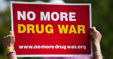 oregon decriminalizes low level possession of all drugs showing