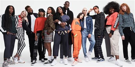 asos launches  day delivery  londoners  looming fashion threat  amazon  drum