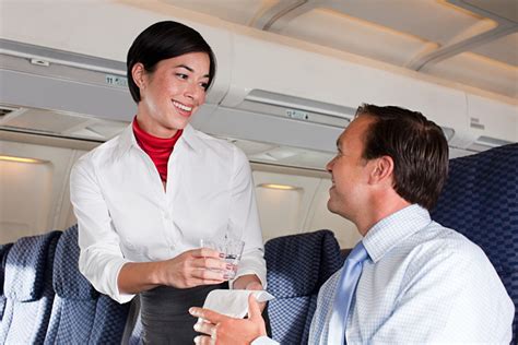 international flight attendant         ziprecruiter