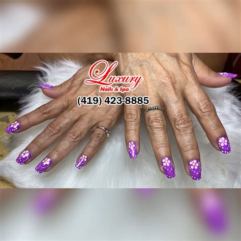 manicured nails longer lasting