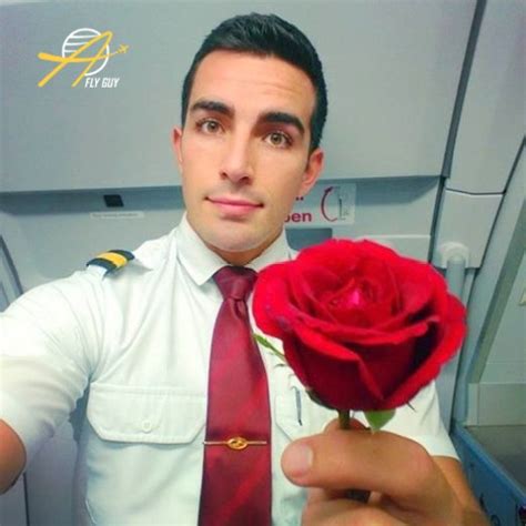 60 Sexy Flight Attendant Selfies From Around The Globe A
