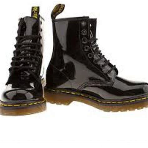marten shoes black  marten boots color black size  docmartensoutfits