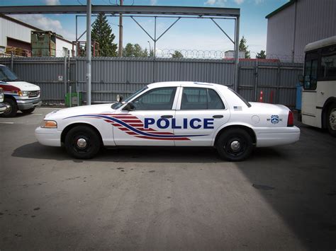 car ford crown vic police car rentals picture  police cars