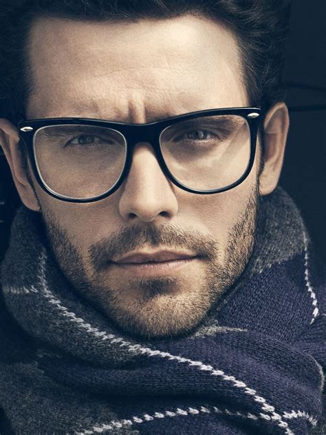 15 hairstyle for man with glasses