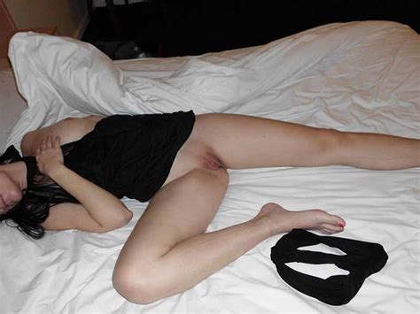 drunk slut fell asleep while getting undressed voyeur hub