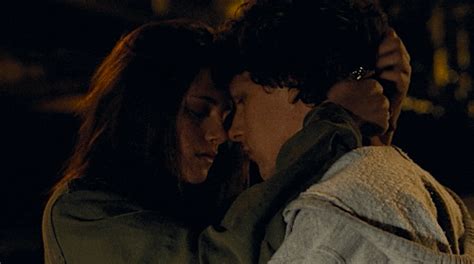 kristen stewart kiss find and share on giphy