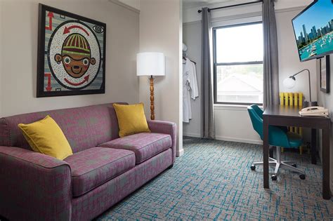 city suites hotel chicago   updated  prices