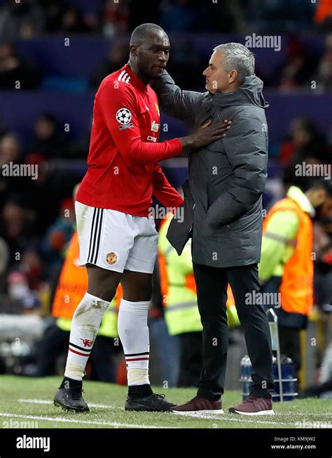 Manchester Uniteds Romelu Lukaku Embraces Manager Jose Mourinho As He