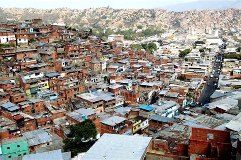 facts  slums  venezuela  borgen project