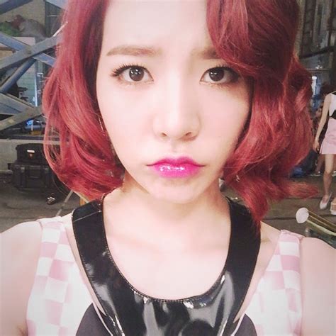 Check Out The Cute Selfies From Snsd S Sunny Wonderful