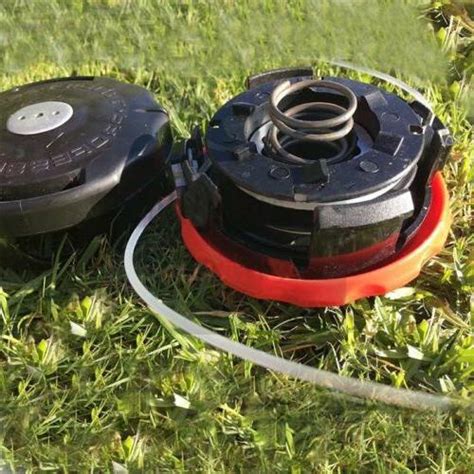 Universal Speed Feed Line Trimmer Head Weed Eater