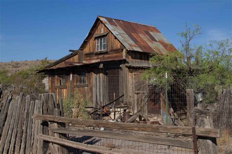 corrales chronicles ghost towns  modern trains