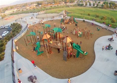 town  apple valley closes playgrounds  skatepark  coronavirus