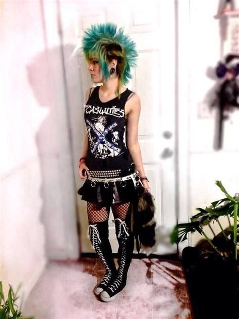 Punk Rock Girl Girl Punk Rock Punk Outfits Punk Fashion Punk