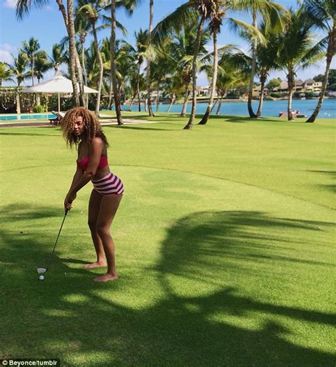 beyonce slammed by fans as she is accused of photoshopping a thigh gap
