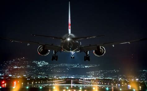 pilot revealed  truth  night landing   airplanes