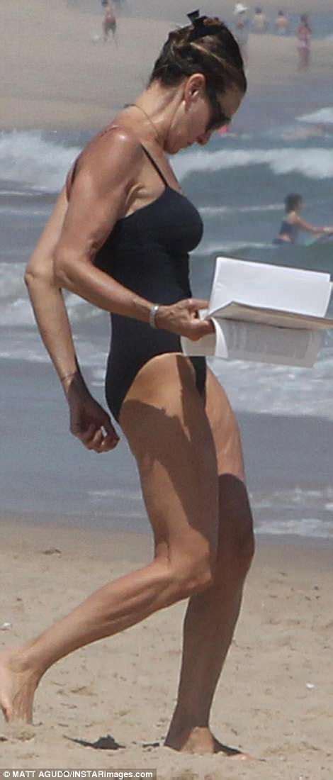 Sarah Jessica Parker Looks Slender In Bathing Suit In New